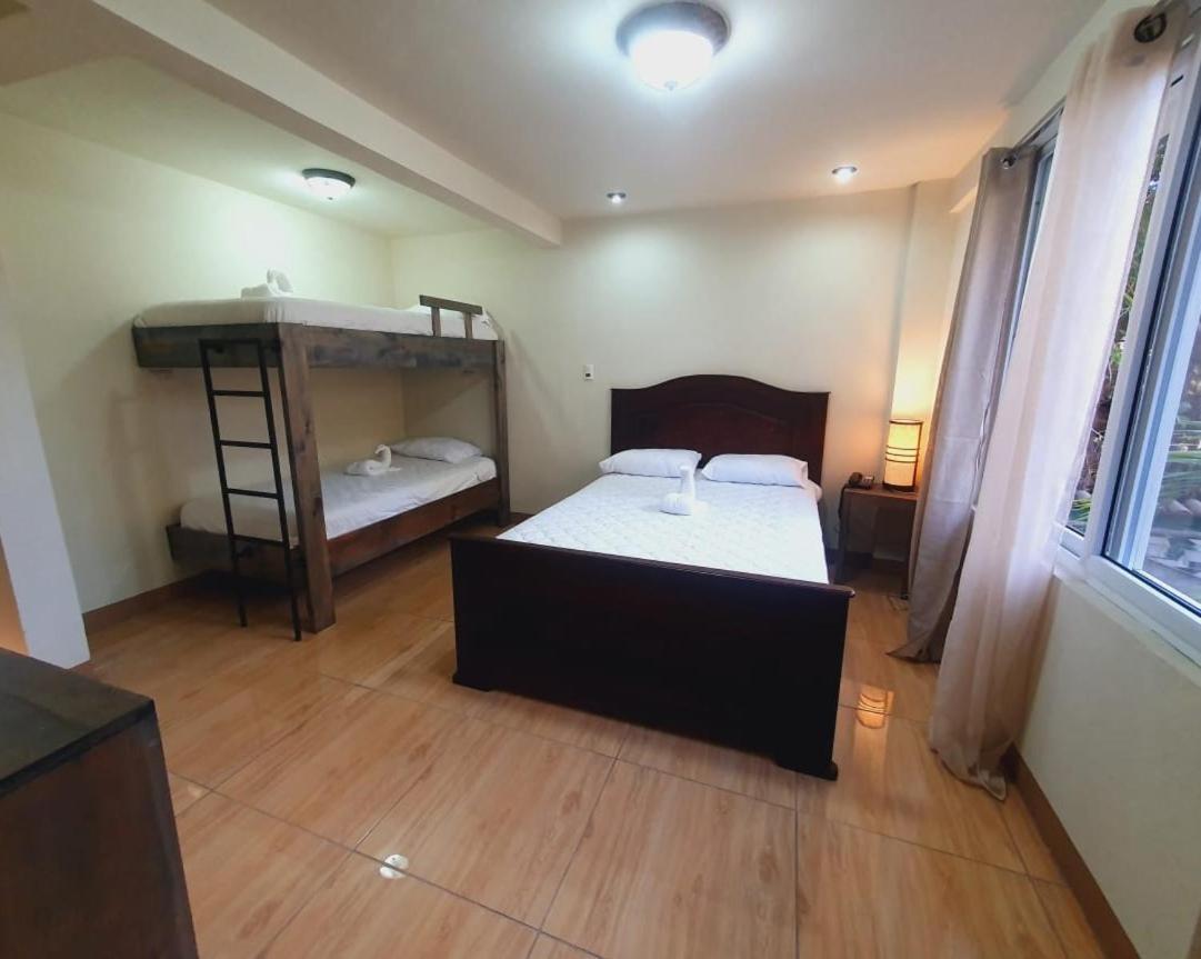 Hotel Ariana 圣佩德罗拉拉古纳 外观 照片