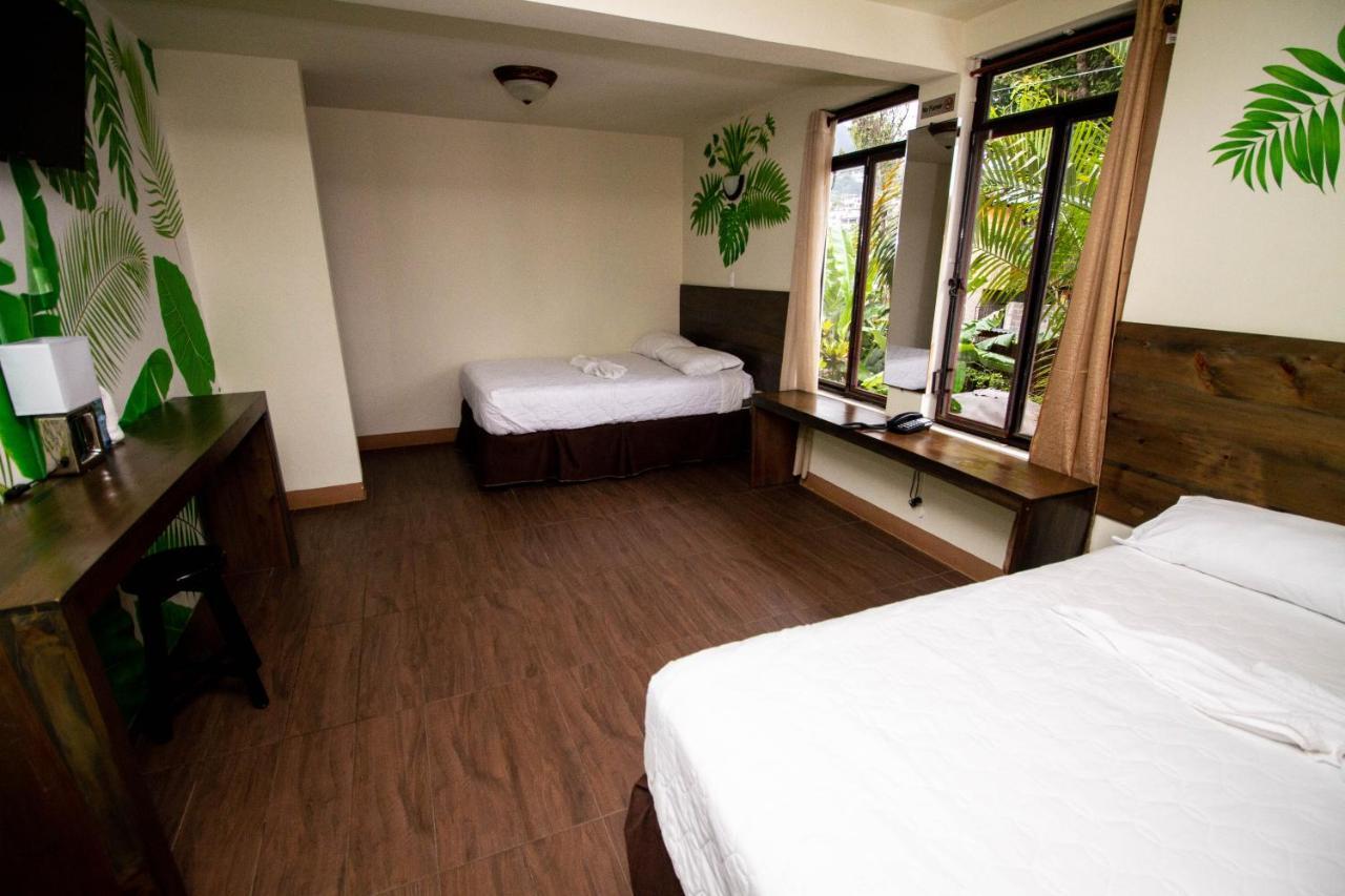 Hotel Ariana 圣佩德罗拉拉古纳 外观 照片