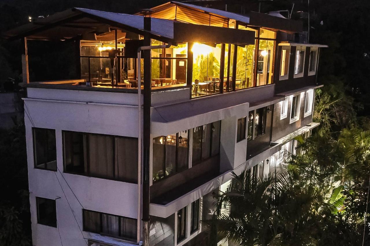 Hotel Ariana 圣佩德罗拉拉古纳 外观 照片